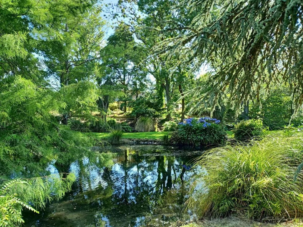 Waikuku Rose & Stream Retreat 아파트 외부 사진