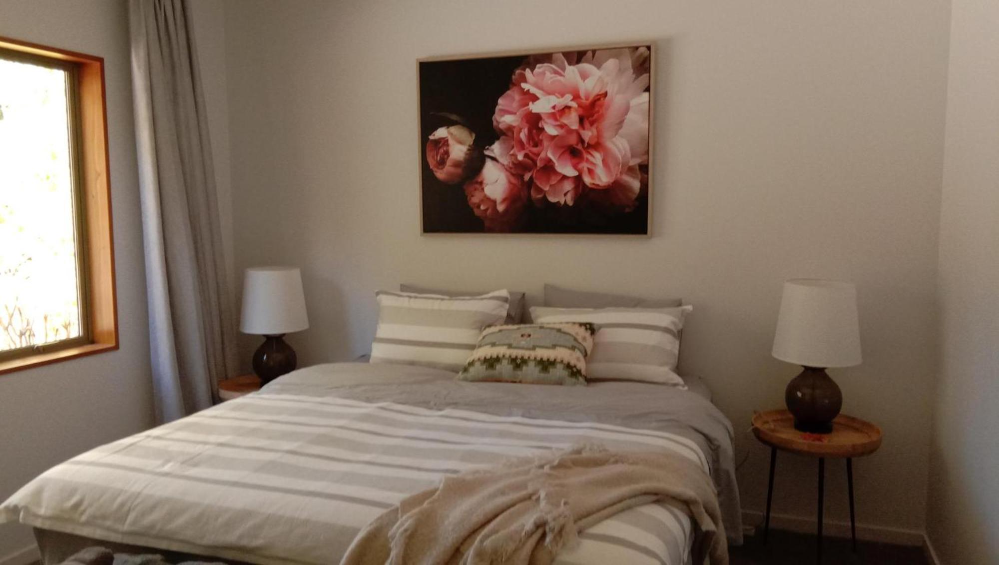 Waikuku Rose & Stream Retreat 아파트 객실 사진